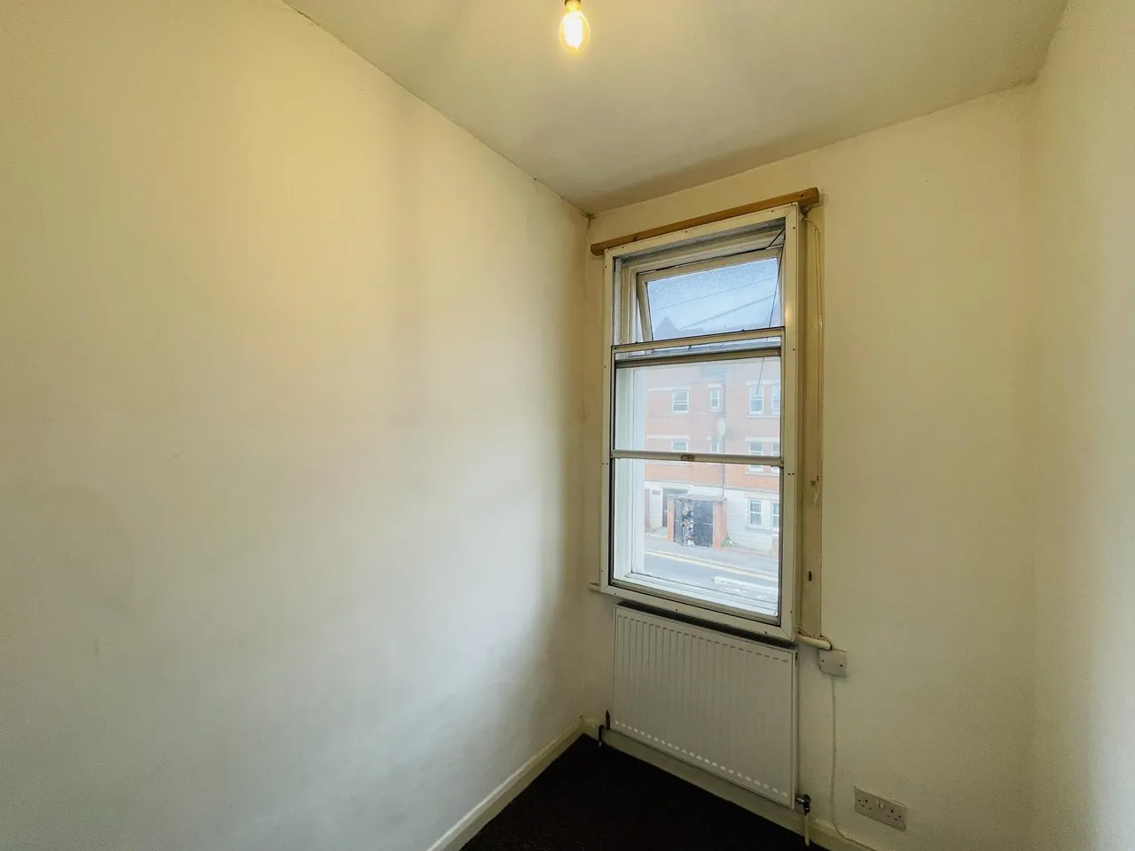 Grove Green Road, London, E11, photo 11