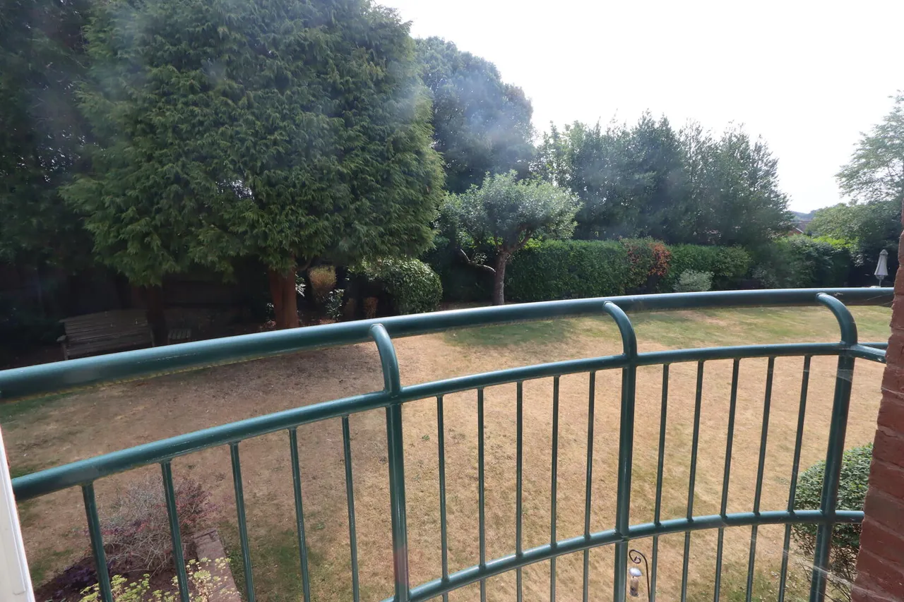 Worcester Road, Hagley, Stourbridge, photo 10