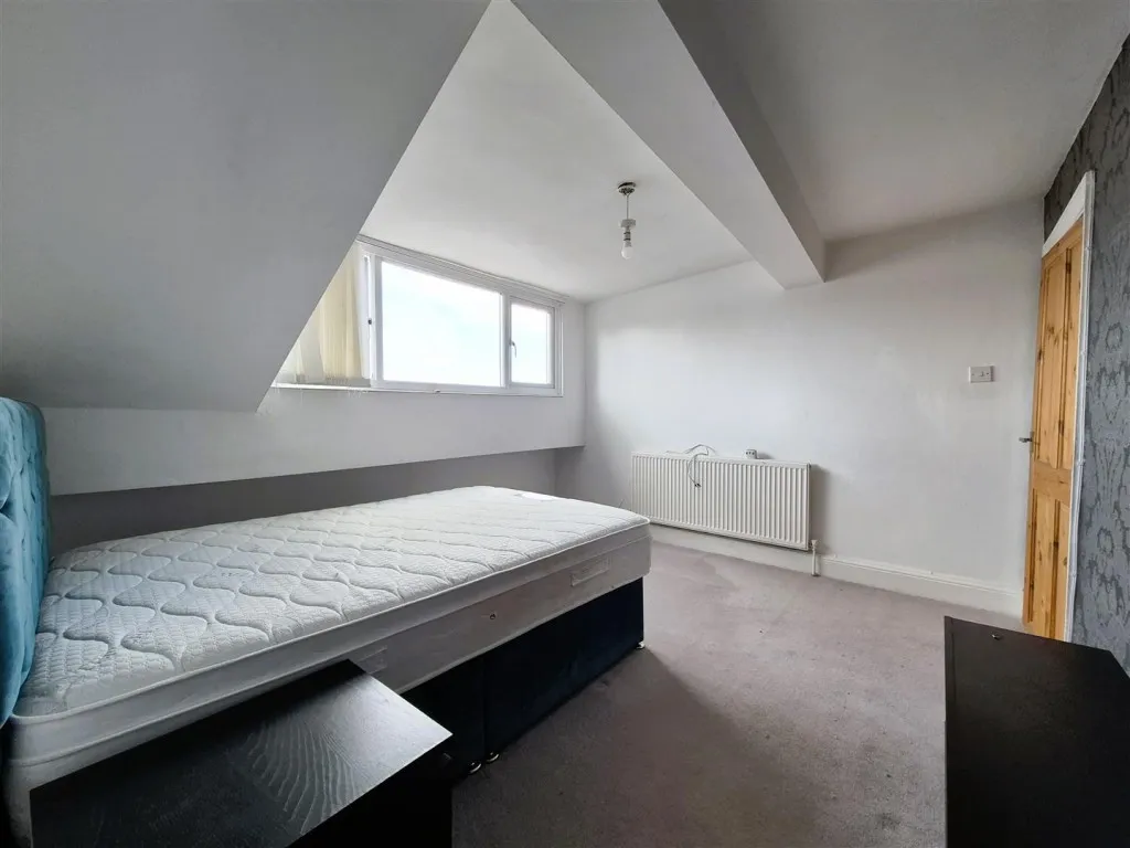 Euston Grove, Prenton, CH43, photo 8