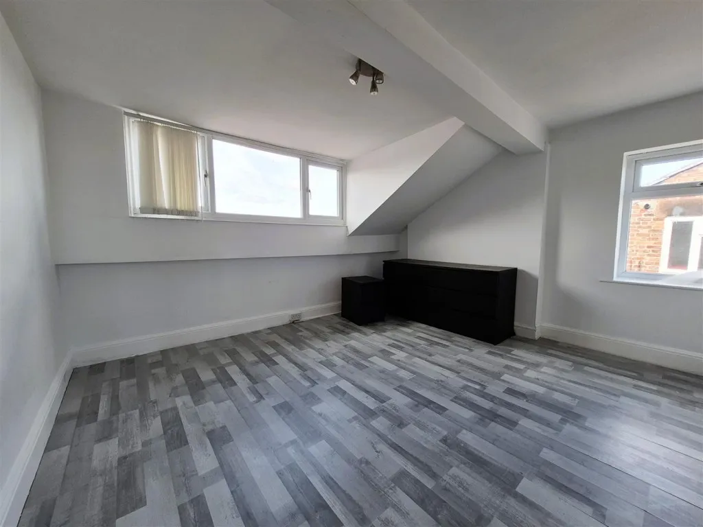 Euston Grove, Prenton, CH43, photo 2