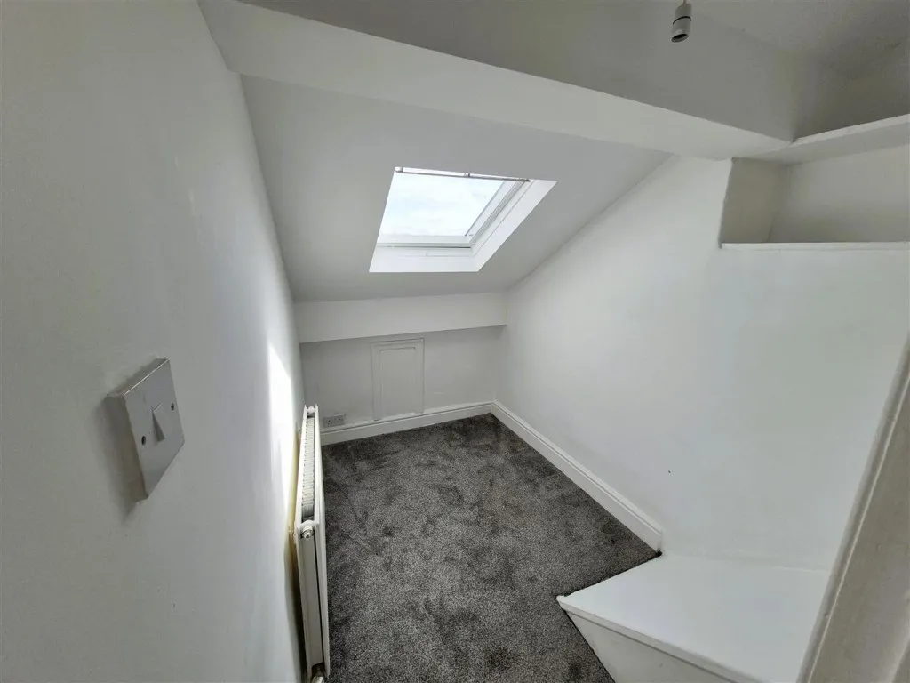 Euston Grove, Prenton, CH43, photo 10
