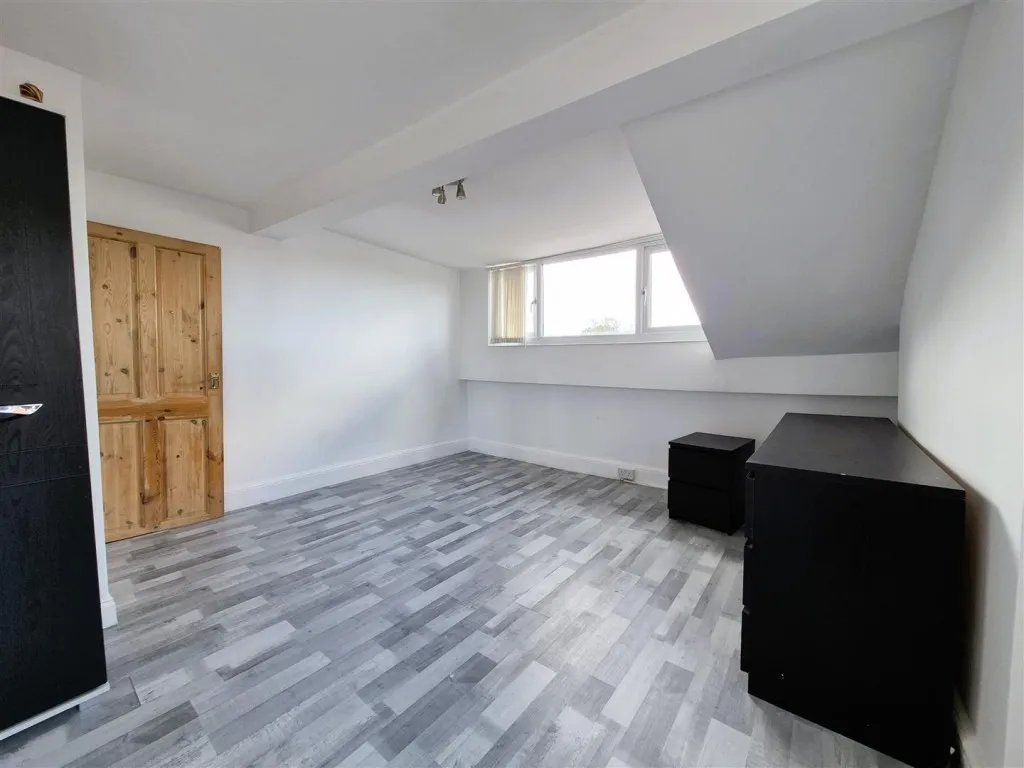Euston Grove, Prenton, CH43, photo 3