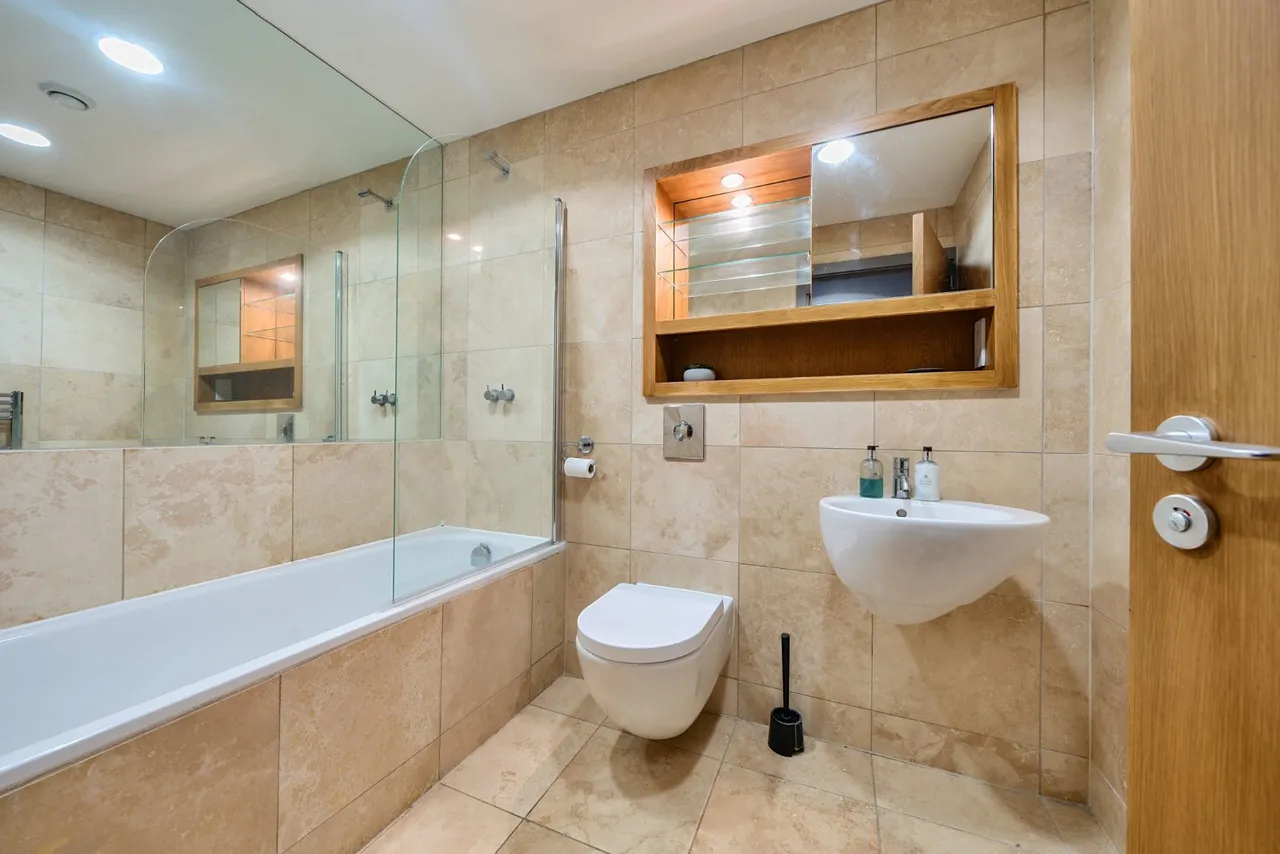 Parliament Street, Harrogate, HG1, photo 10