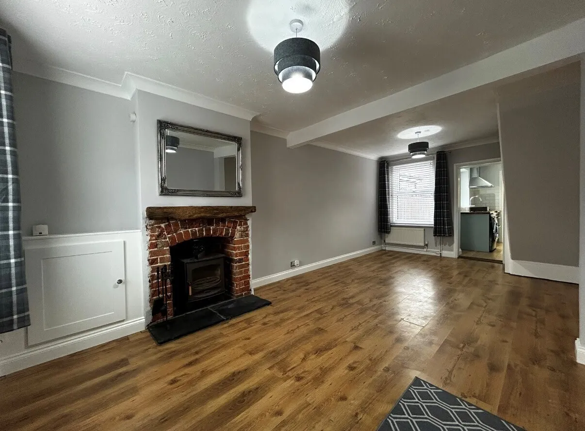 Kendall Road, CO1, photo 2