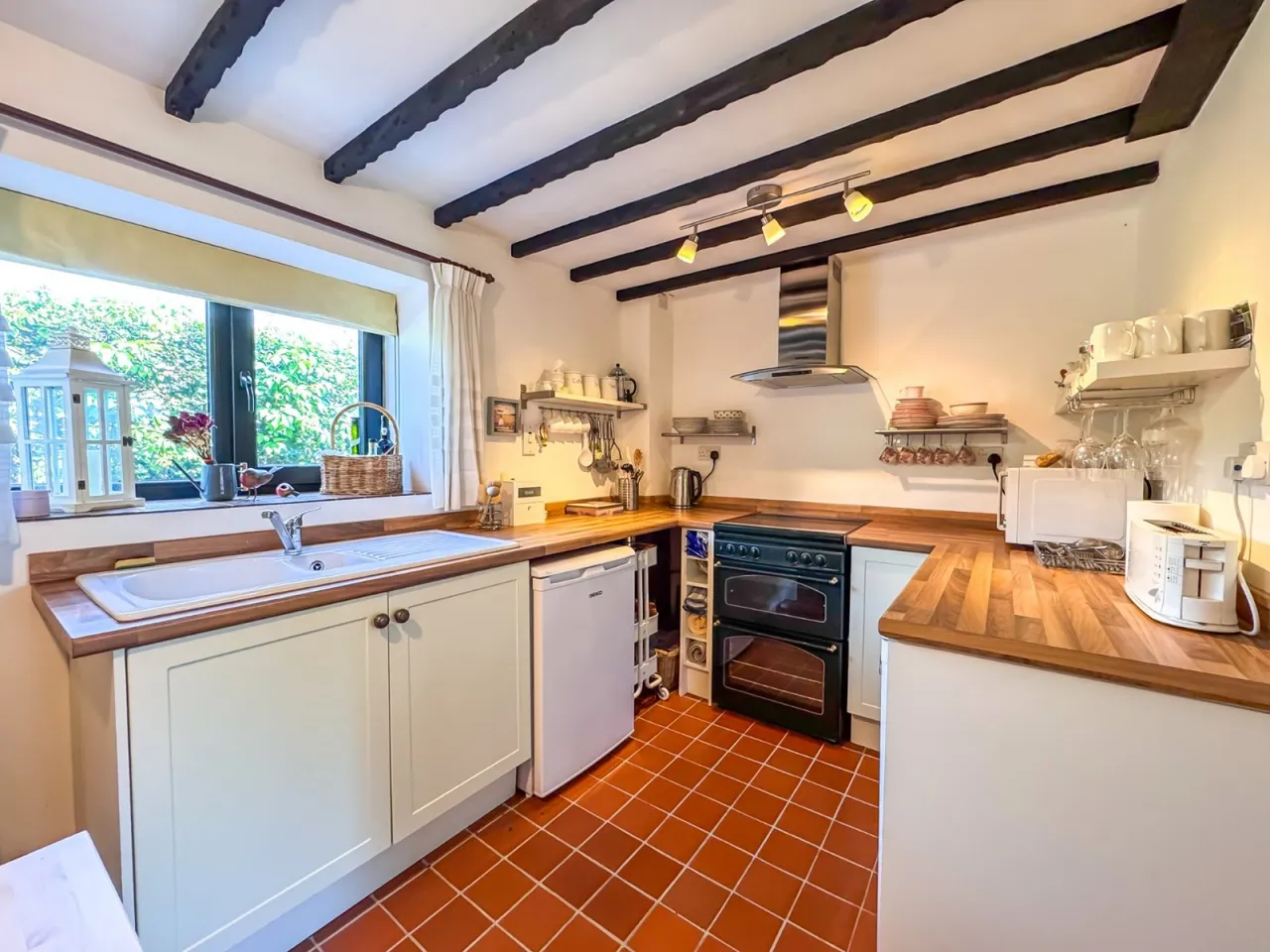 Silver Street, Weston-in-Gordano, BS20, photo 12