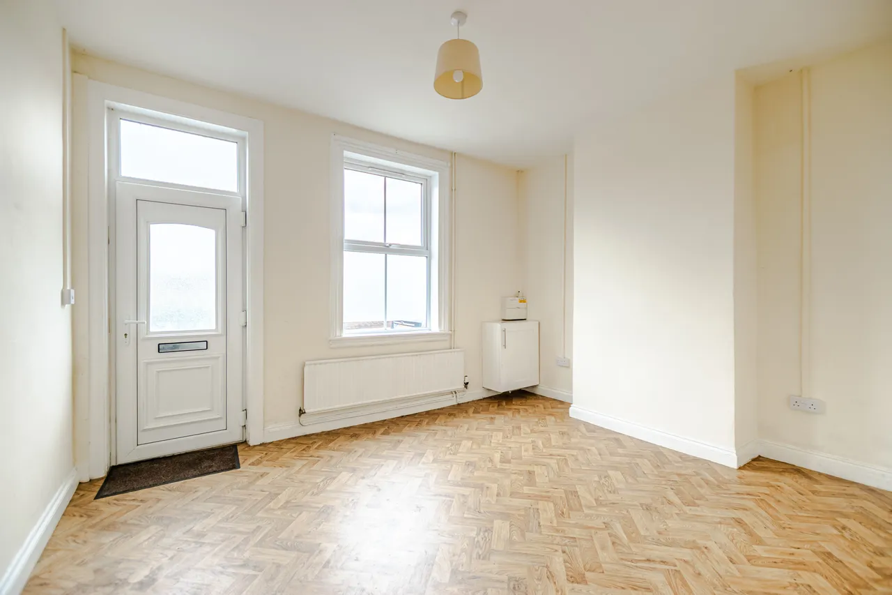 2 bed house for sale, Ousegate, Selby, YO8