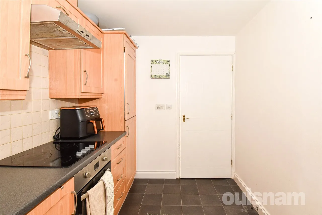 Haunch Lane, Birmingham, West Midlands, B13 0PS, photo 8