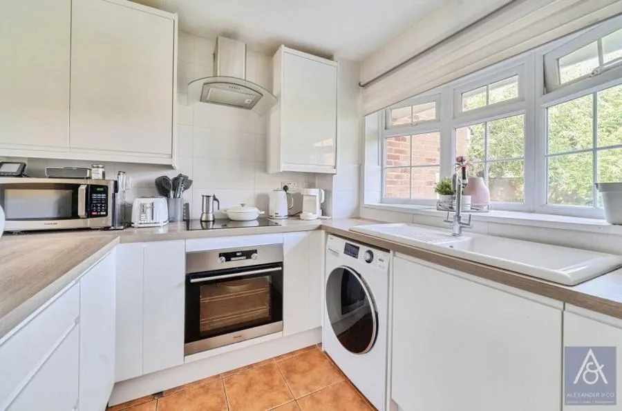 Downer Close, Buckingham, MK18, photo 11