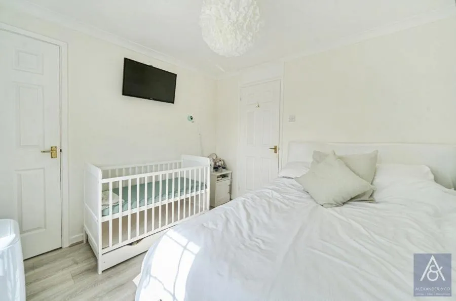 Downer Close, Buckingham, MK18, photo 12