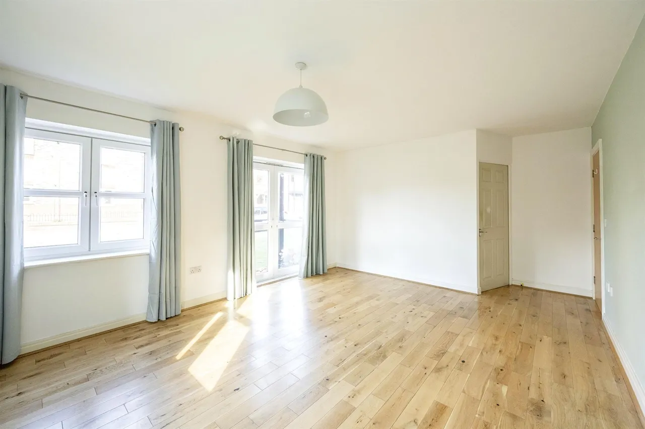 Fewston Way, Lakeside, Doncaster, photo 5