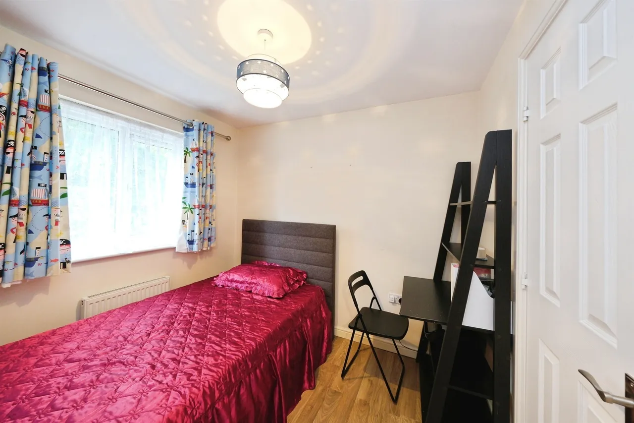 King George V Avenue, Mansfield, NG18, photo 18