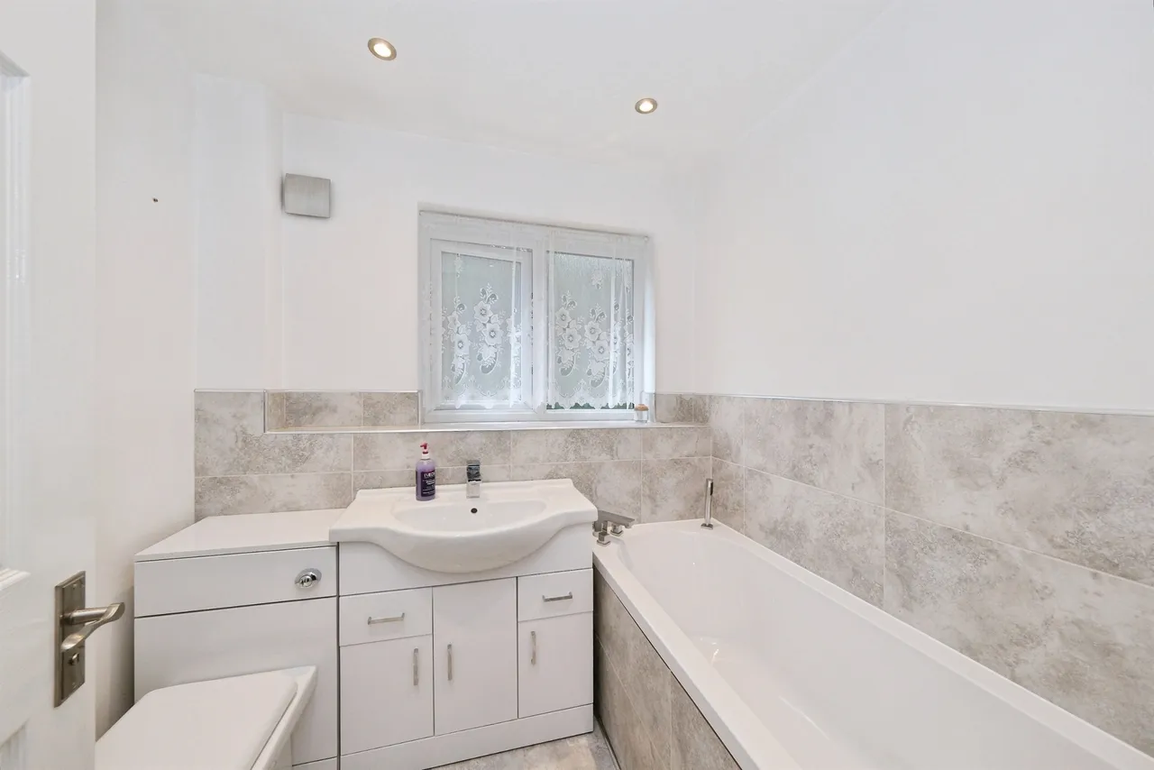 King George V Avenue, Mansfield, NG18, photo 20