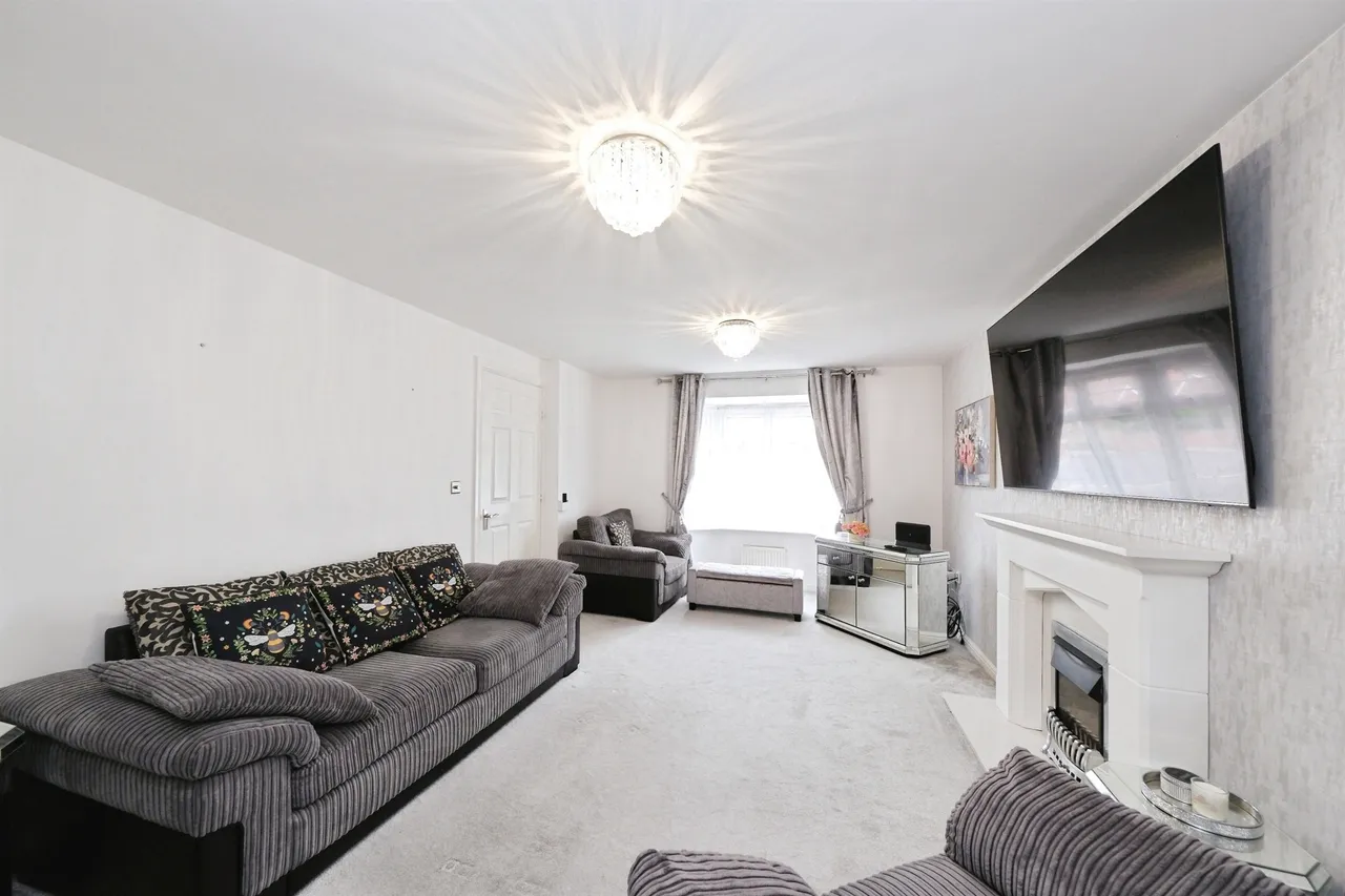 King George V Avenue, Mansfield, NG18, photo 7