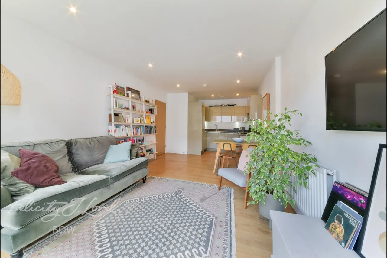 Violet Road, Bow, E3, photo 4