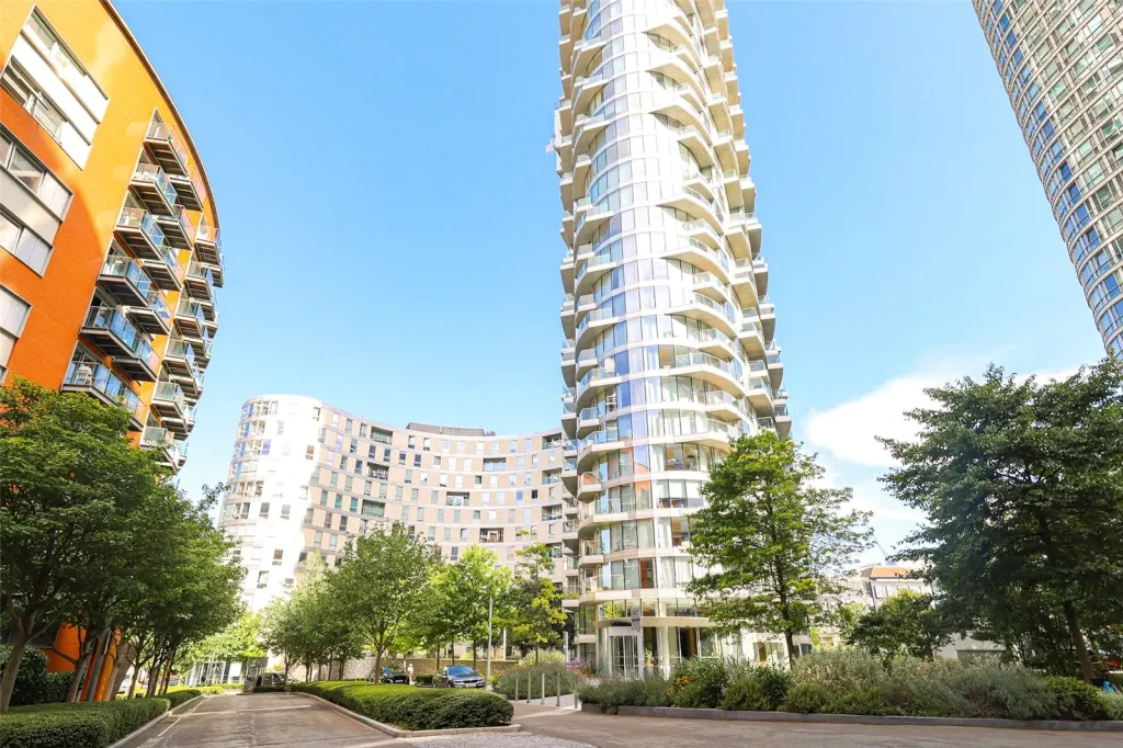 Biscayne Avenue, Canary Wharf, E14, photo 22
