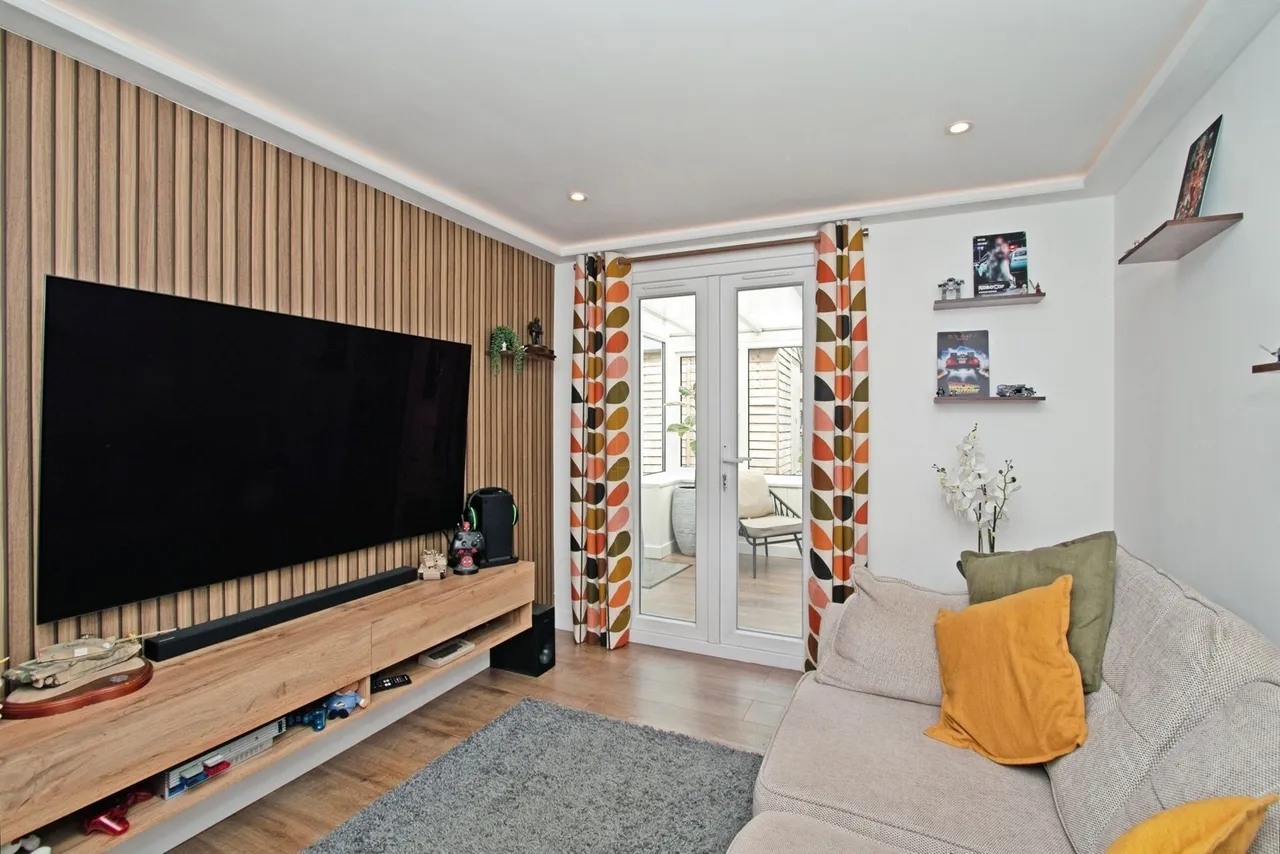 Scoria Close, Scorrier, TR16, photo 9