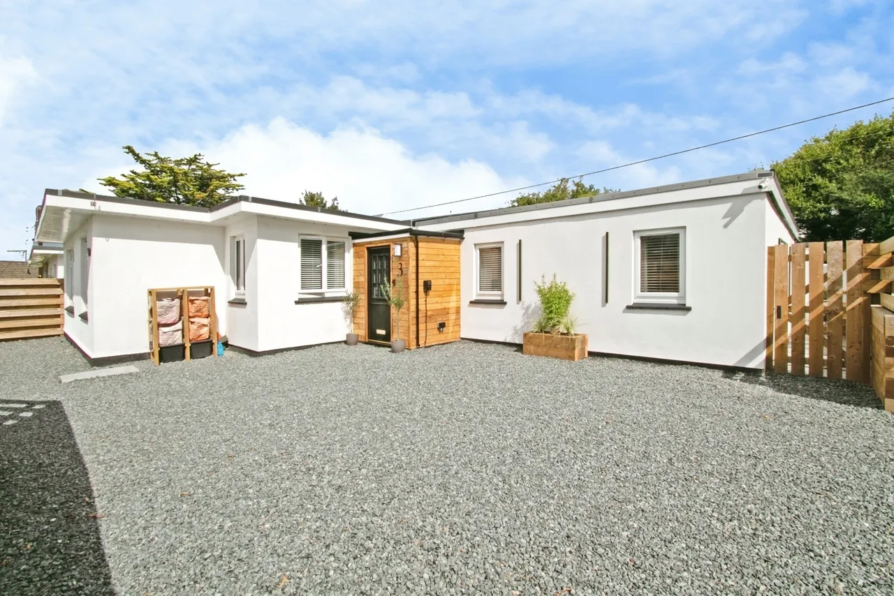 4 bed house for sale, Scoria Close, Scorrier, TR16