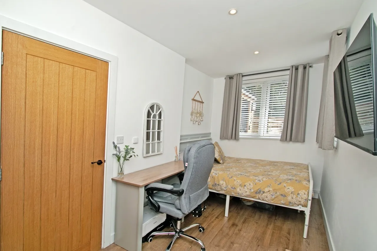 Scoria Close, Scorrier, TR16, photo 15