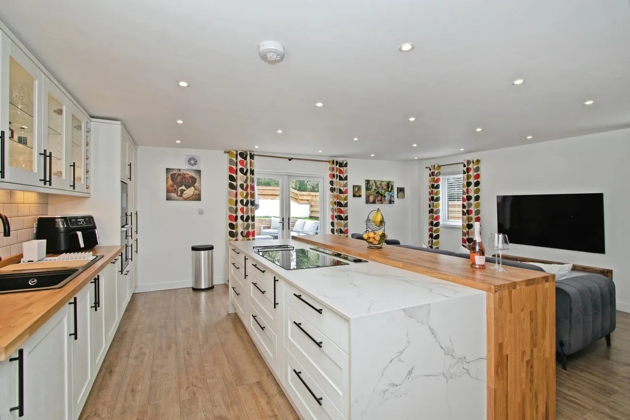 Scoria Close, Scorrier, TR16, photo 6