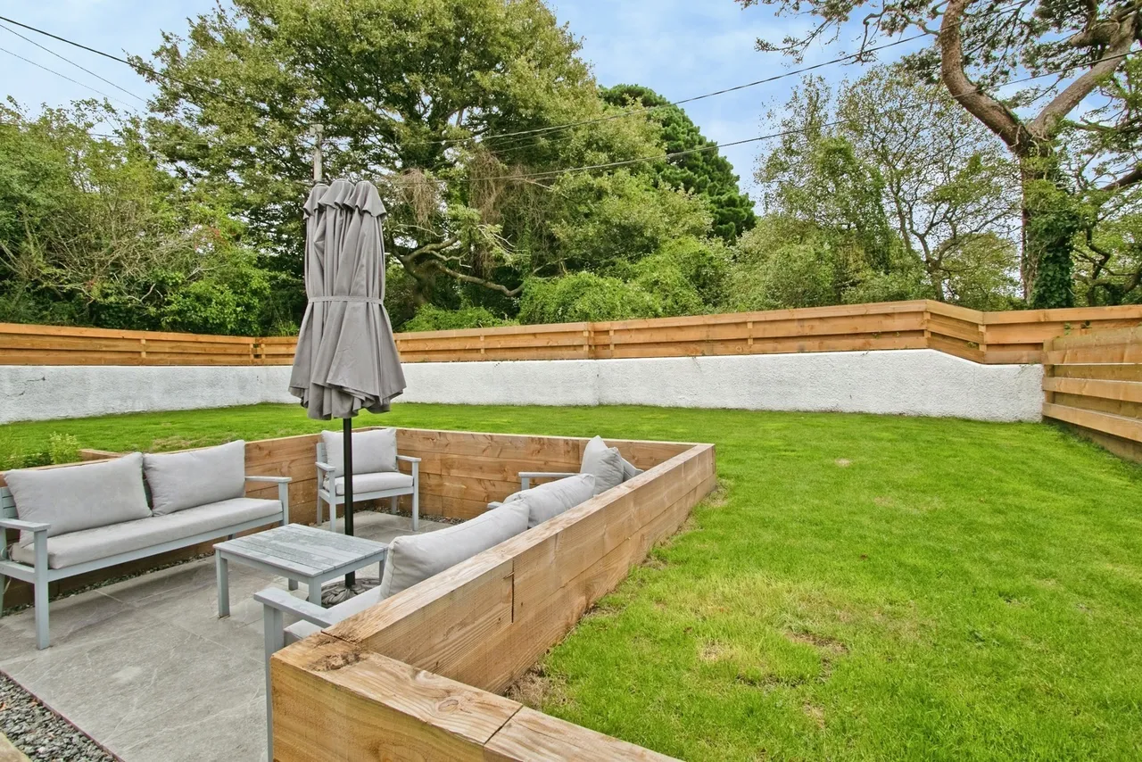 Scoria Close, Scorrier, TR16, photo 4
