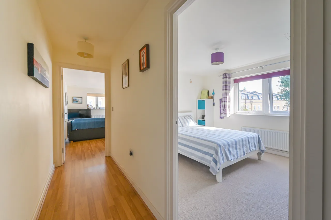 4 Reid Building, 12 Eric Street, London, photo 6