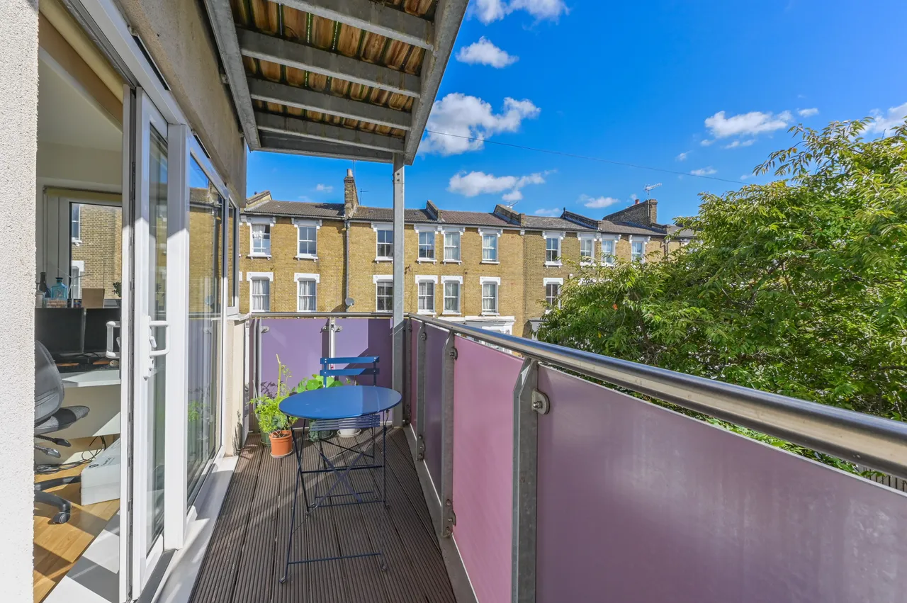 4 Reid Building, 12 Eric Street, London, photo 4