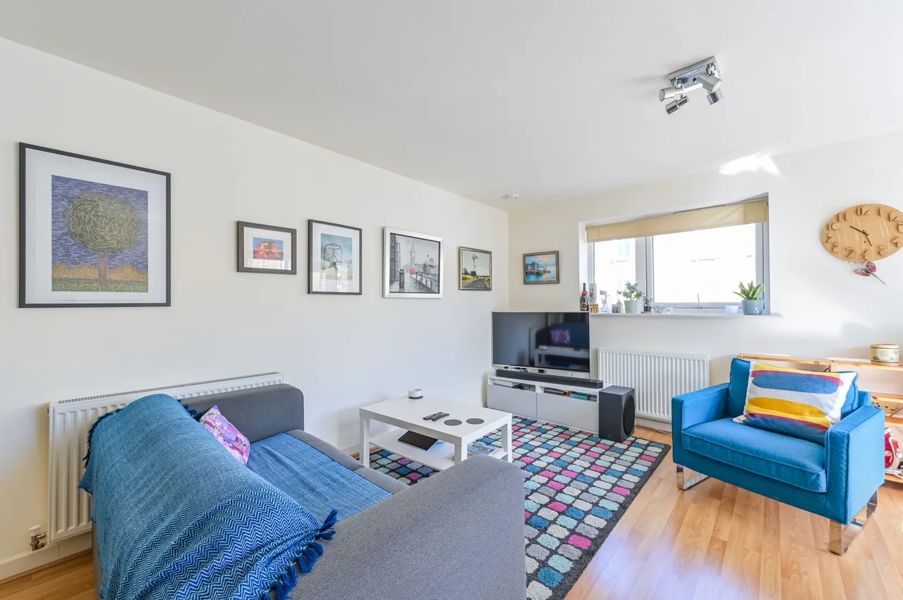 4 Reid Building, 12 Eric Street, London, photo 10