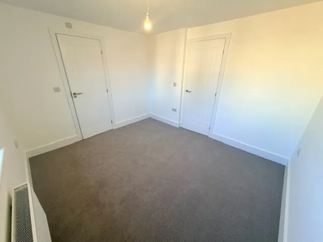 Bullfinches Way, Downham Market, PE38, photo 6