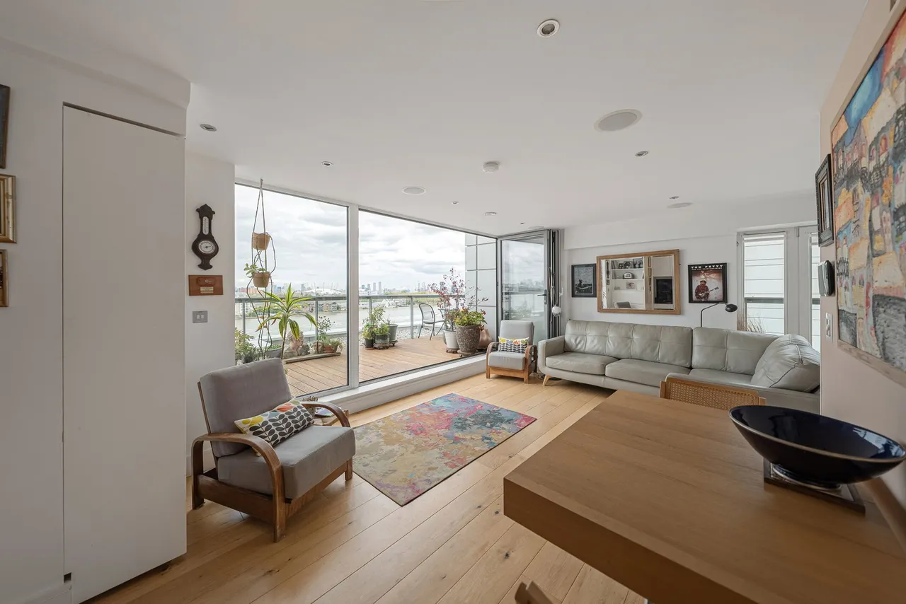 Dowells Street, London, SE10, photo 2