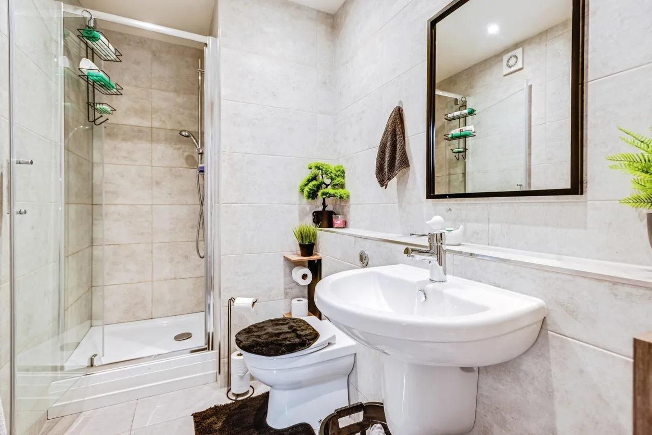 The Heights, Swindon, Wiltshire, SN1, photo 5