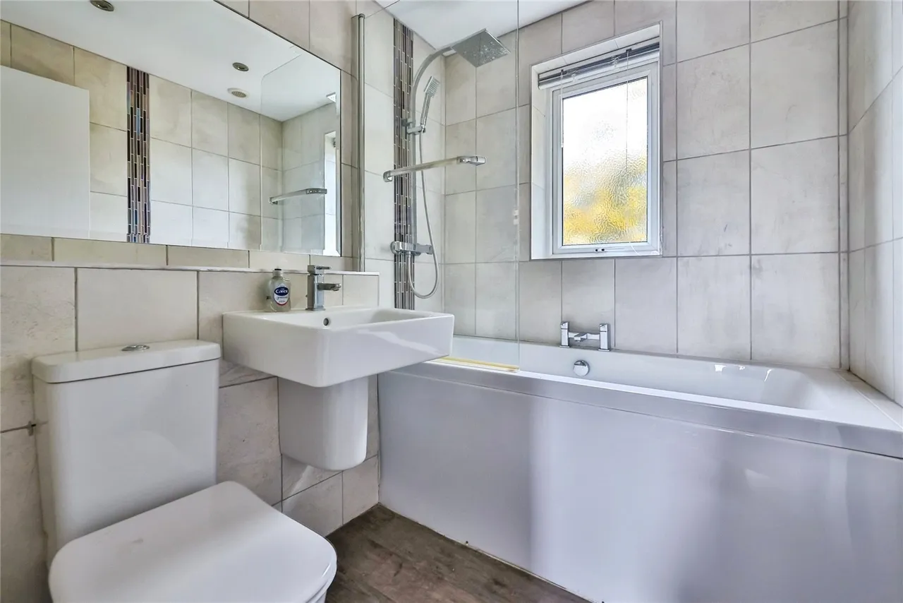 Veronica Walk, Barton Green, Nottingham, NG11, photo 14