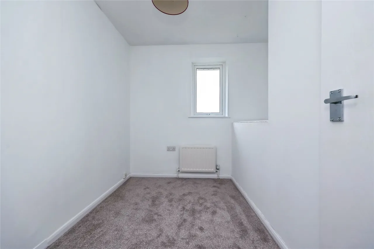 Veronica Walk, Barton Green, Nottingham, NG11, photo 12