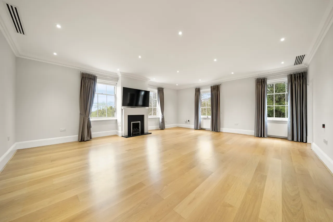 Hadley, Barnet, London, photo 10
