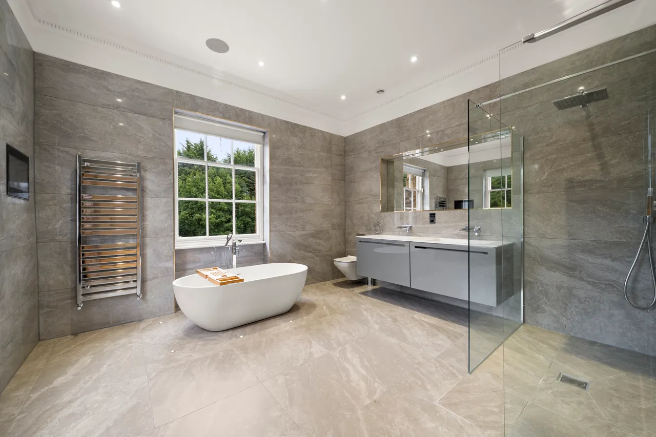 Hadley, Barnet, London, photo 12