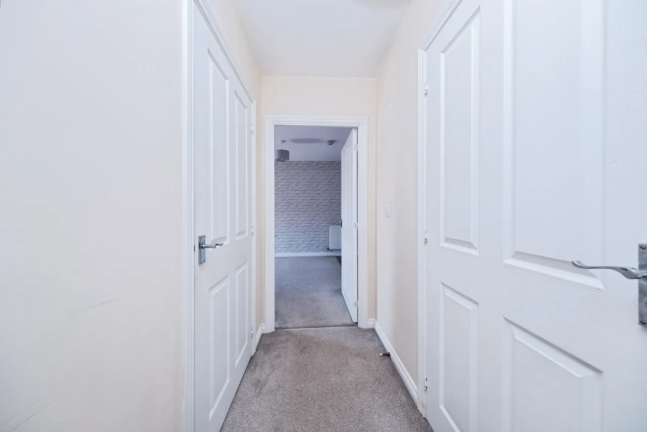 Santa Cruz Avenue, Newton Leys, MK3, photo 11