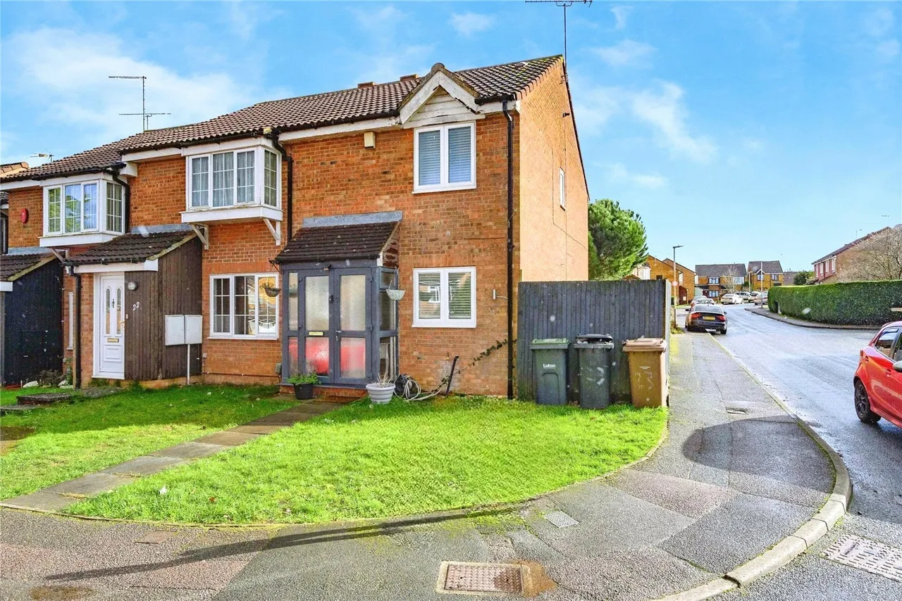 Coltsfoot Green, Luton, Bedfordshire, LU4, photo 14