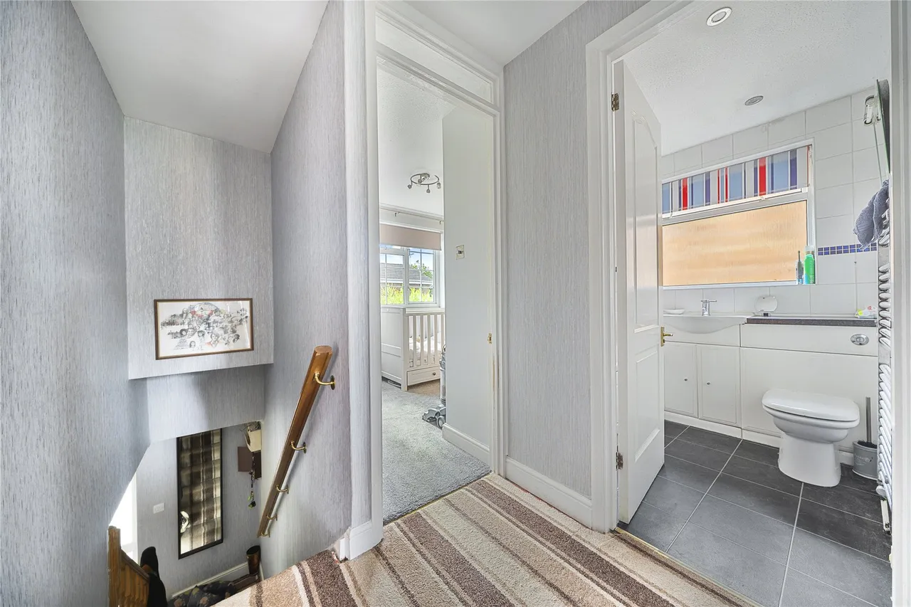 Orchard Close, West End, GU24, photo 11