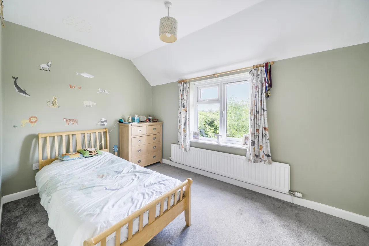 Alkerton, Eastington, GL10, photo 12