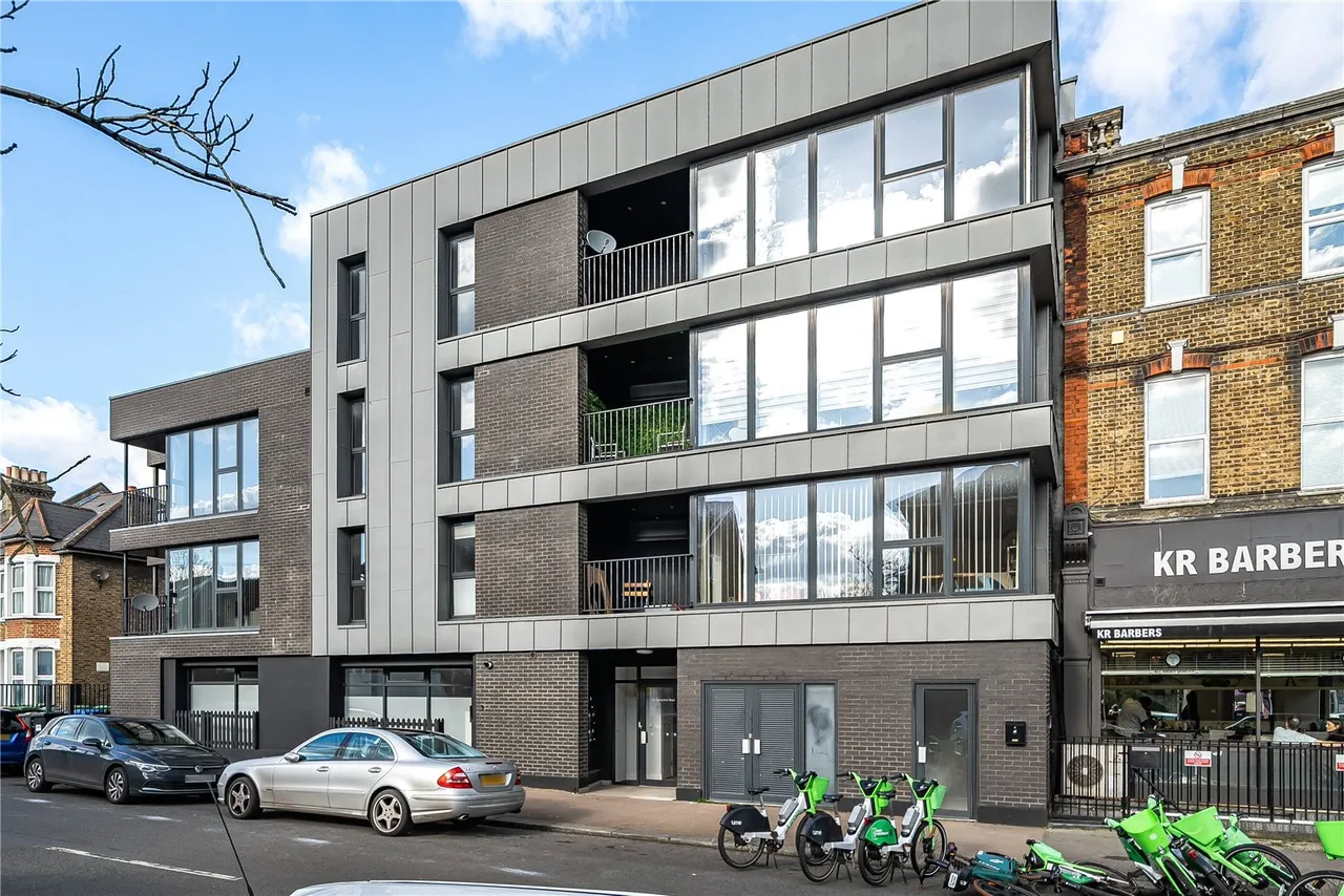 1 bed flat for sale — Comerford Road, SE4
