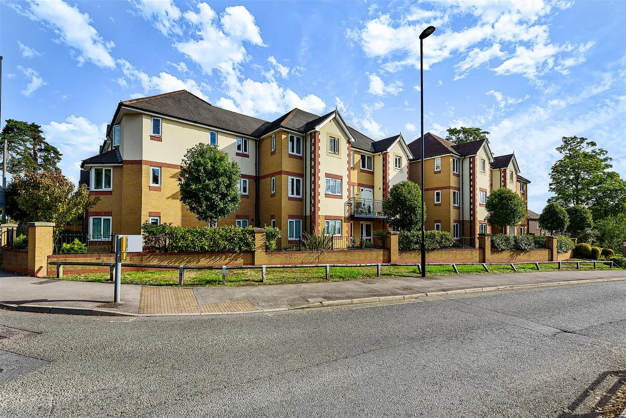 West End Road, Bitterne, SO18, photo 17