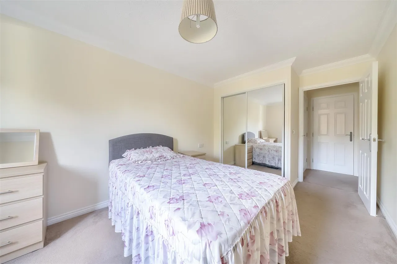 West End Road, Bitterne, SO18, photo 8
