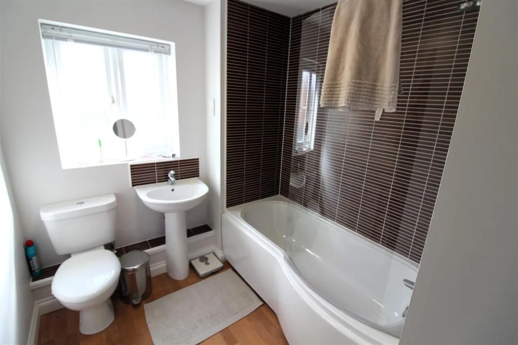 Burtree Drive, Stoke-On-Trent, ST6, photo 4
