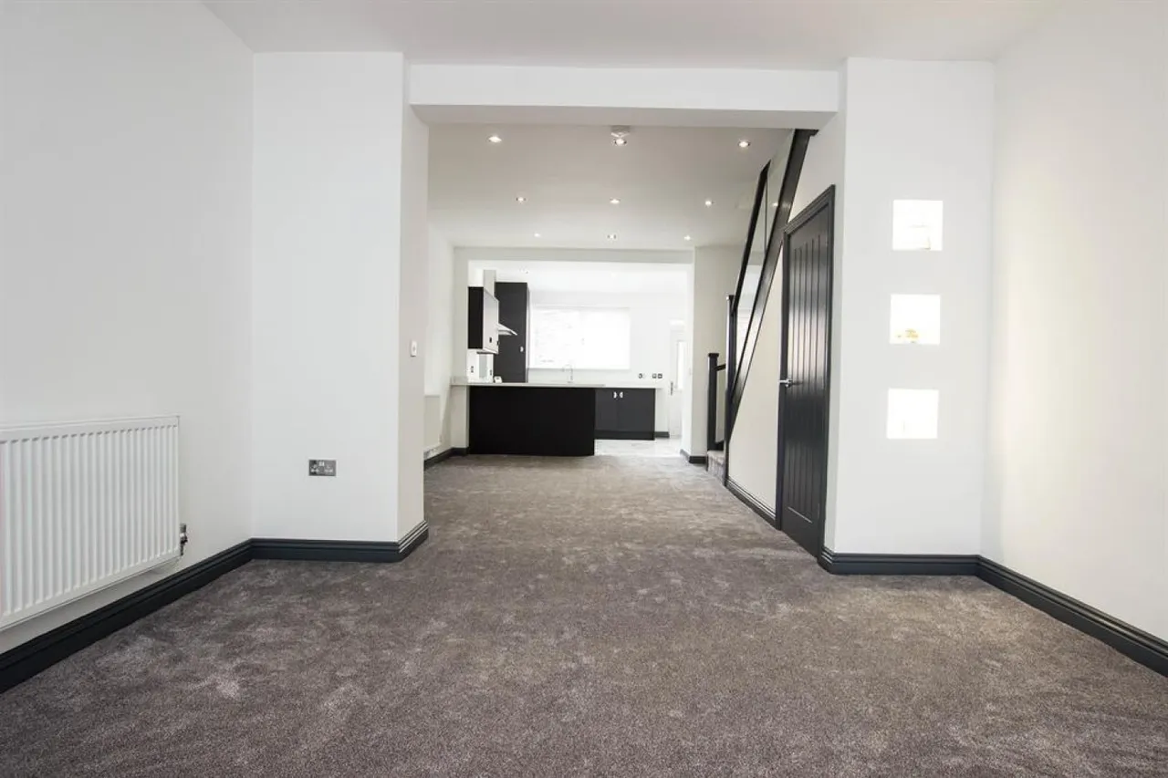 Rose Hill Street, Darwen, BB3, photo 24