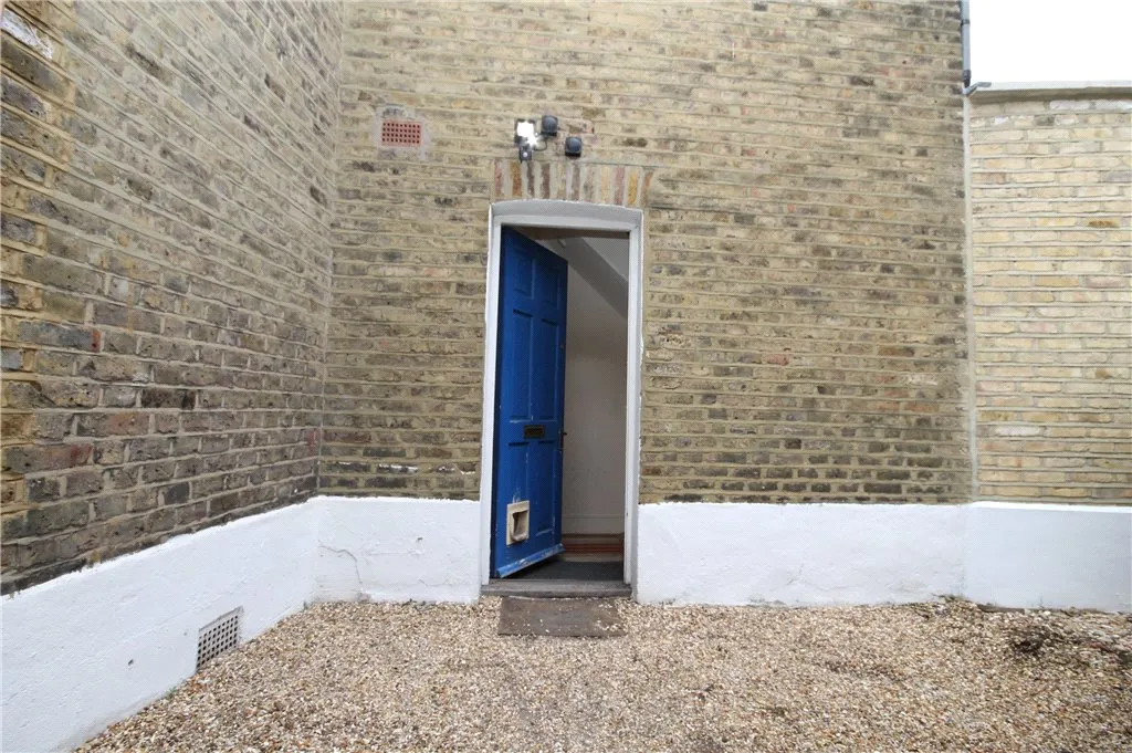 Winfrith Roads, London, SW18, photo 7