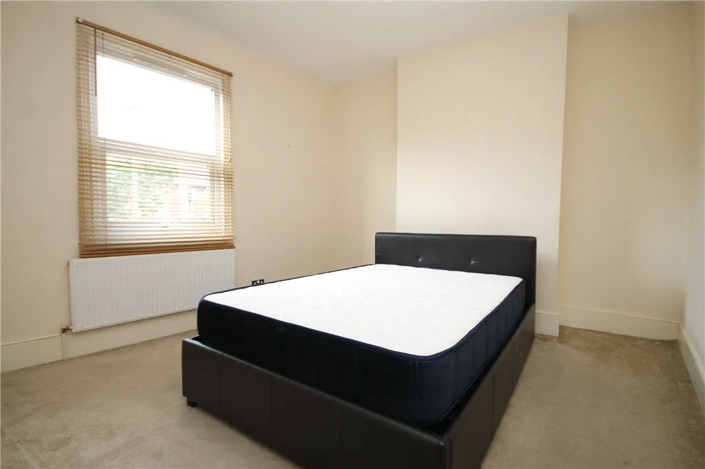 Winfrith Roads, London, SW18, photo 4