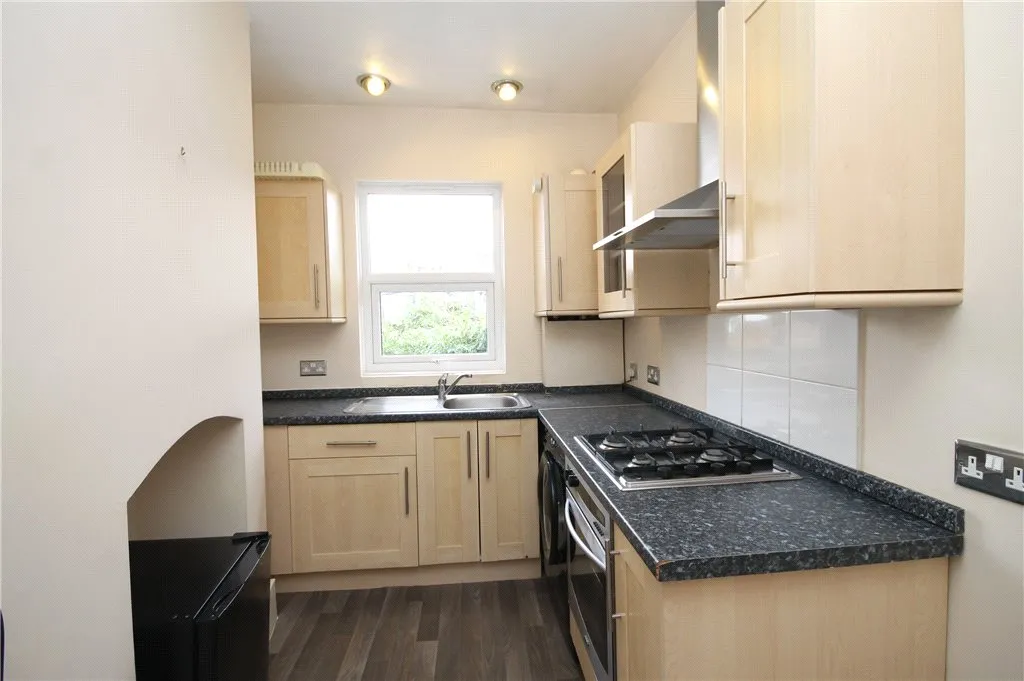 Winfrith Roads, London, SW18, photo 6