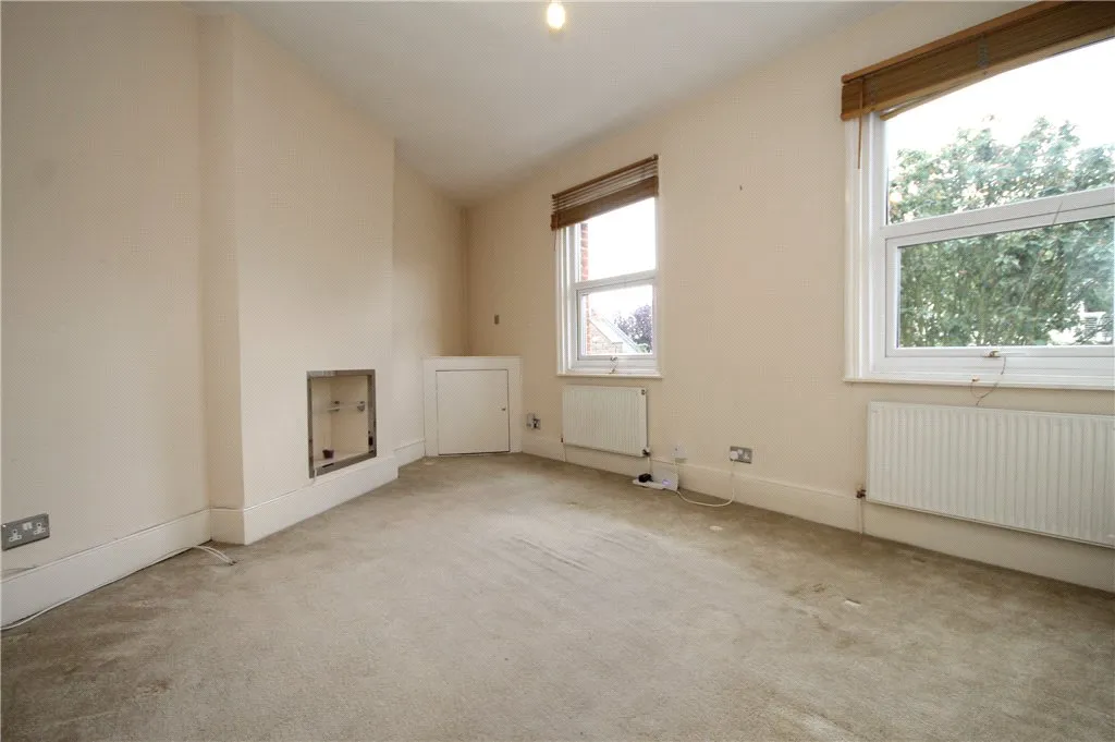 Winfrith Roads, London, SW18, photo 2
