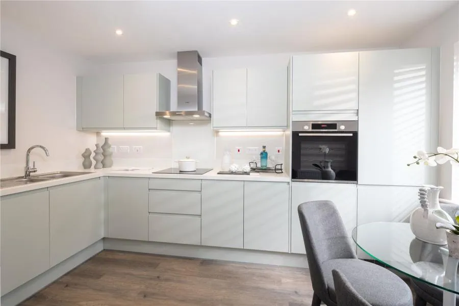 Wheldon Lane, RG40, photo 2