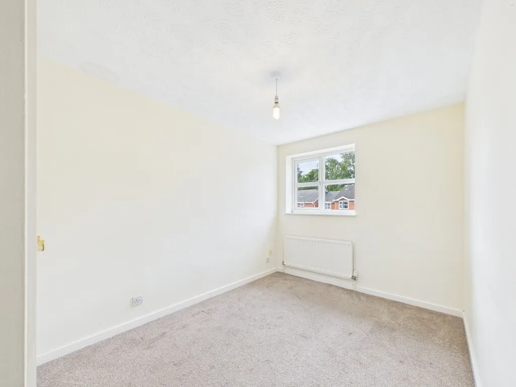 Castillon Drive, Whitchurch, photo 16