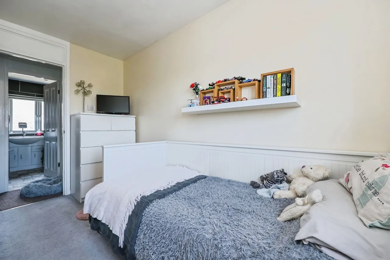 Leverton Green, Clifton, Nottingham, NG11, photo 14